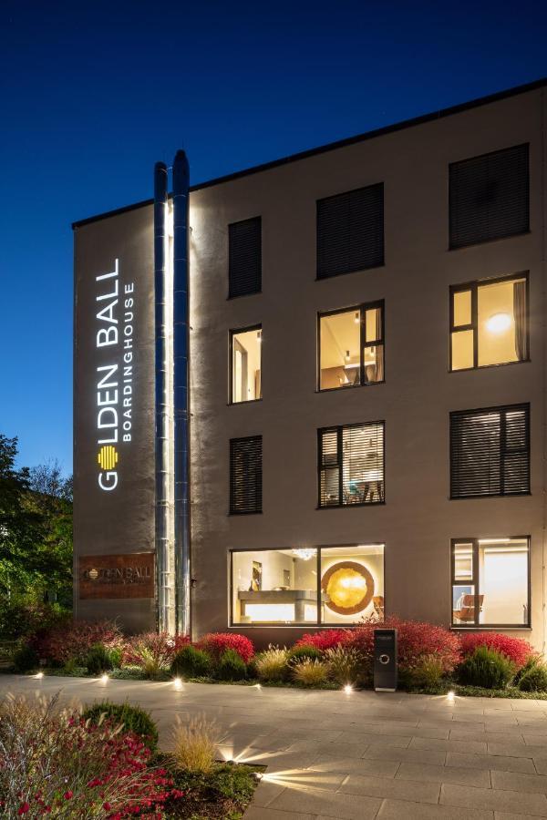 Golden Ball, Exclusive Serviced Apartments Munich Ашгайм Екстер'єр фото