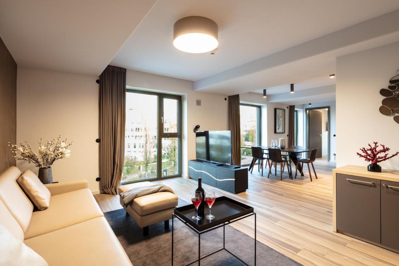 Golden Ball, Exclusive Serviced Apartments Munich Ашгайм Екстер'єр фото